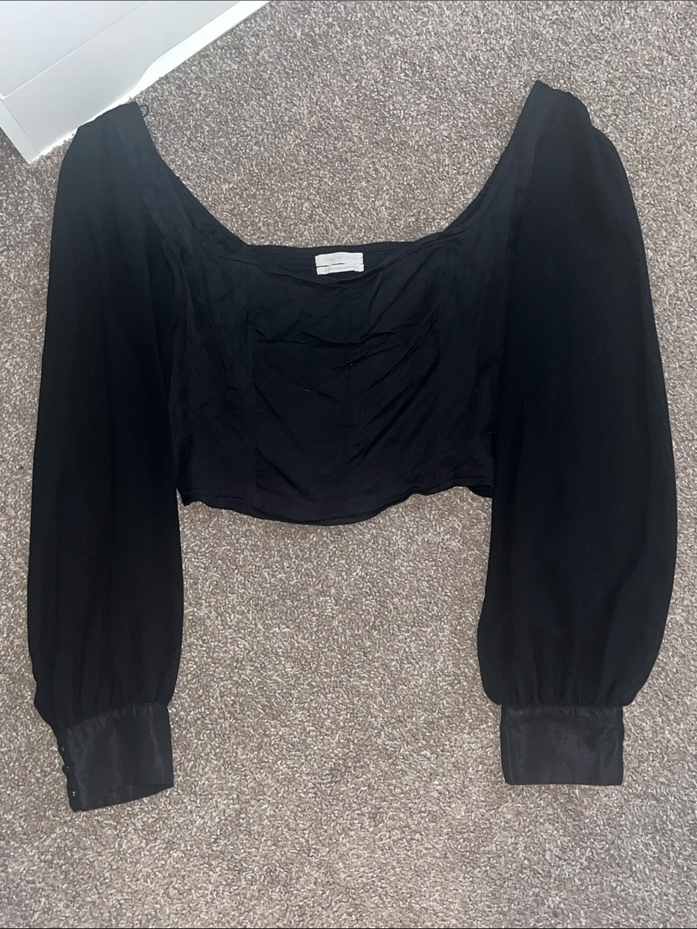 Urban Outfitters Black Puff Sleeve Cropped Top